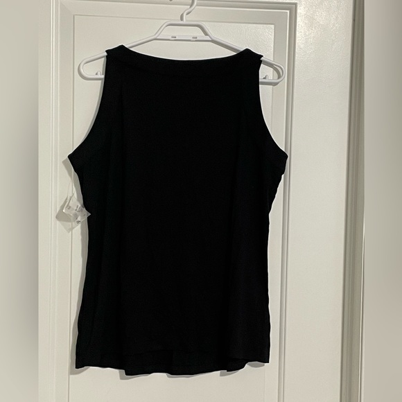 CLEO Sleeveless tank style top NWT size XL - Picture 2 of 4